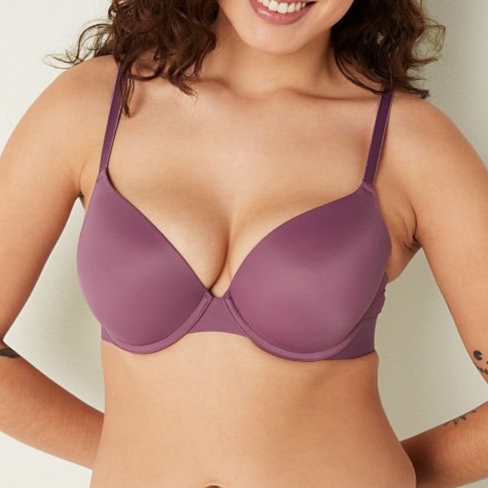 Wear everywhere bra pink (victor secrets)